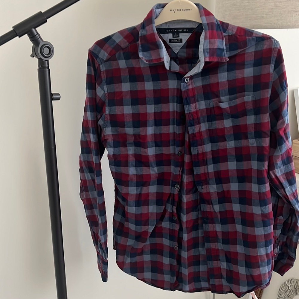 Tommy hilfiger button down shirt